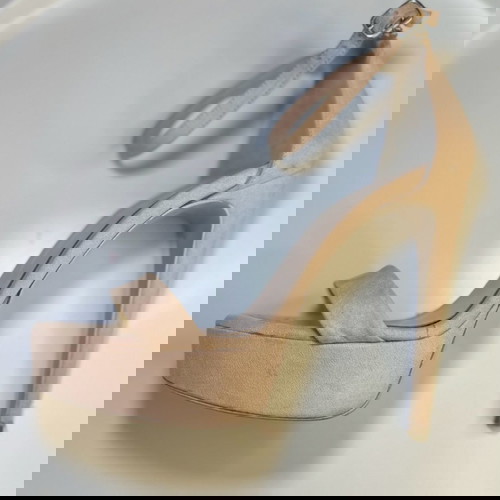 Γόβες Sante μπεζ μεταχειρισμένες, νούμερο 39, ψηλές με τακούνι 13 εκ.