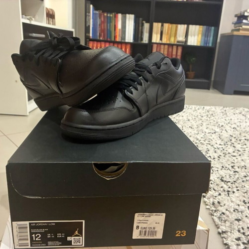 Air Jordan 1 Low sneakers size 46, new black