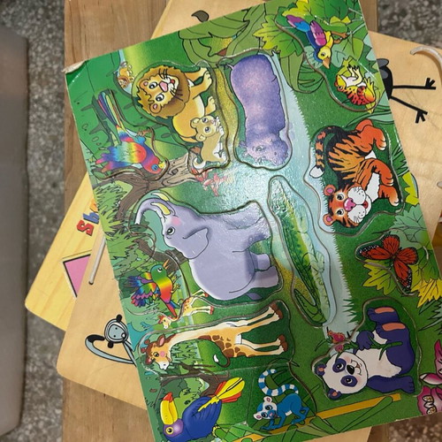Children's puzzles like new