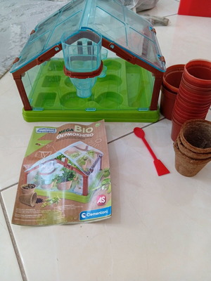 Thermokipio Mathaino Kai Dimiourgo educational toy like new