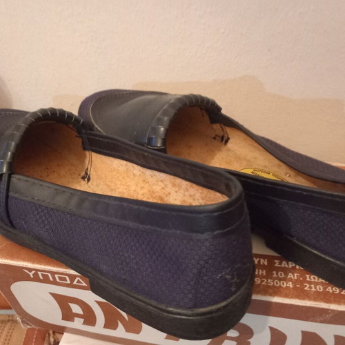 Women's blue ballerina shoes size 39, slightly defective