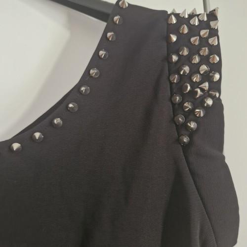 Sleeveless rock shirt Selected size 40 like new