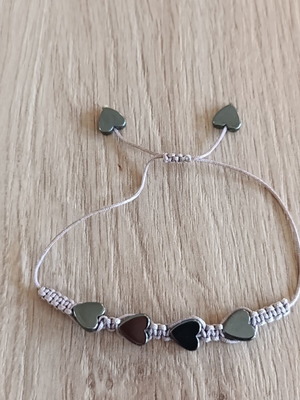 Handmade macrame bracelet with hematite, like new