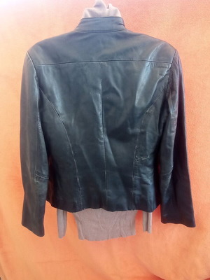 Sds кожено яке употребявано с проблем с ципа, размер M