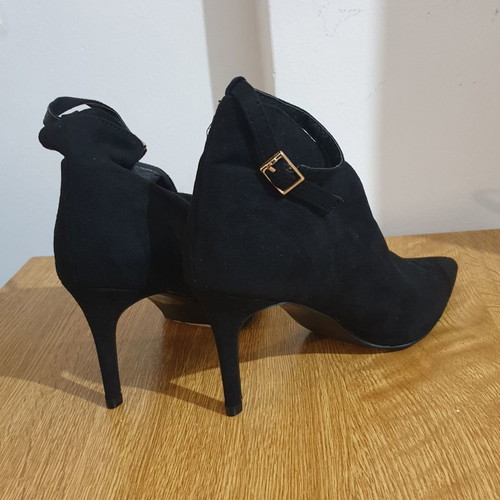 La Bottine Souriante black suede pumps new size 37