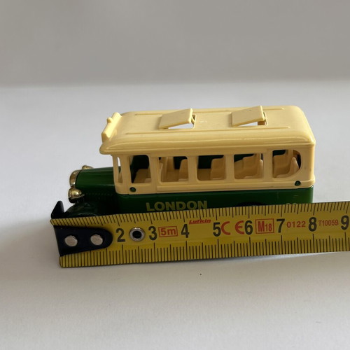Lledo Days Gone Dennis Coach Bus London Country used