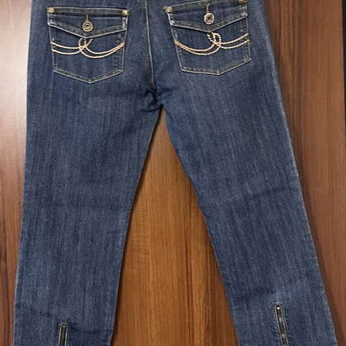 Raxevski Capri Jeans like new, size M 38 10, 67% cotton, 78 cm length