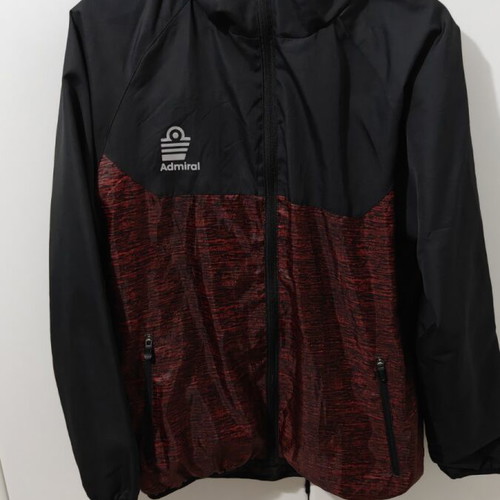 Admiral windbreaker waterproof jacket with hood XL like new, black-red