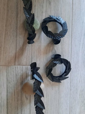 Curtain Tiebacks and Decorative Rods like new