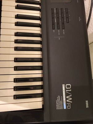 Korg 01/WFD synthesizer workstation