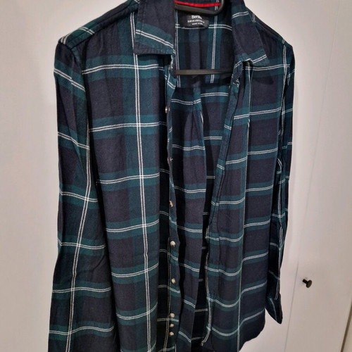 Bershka checked shirt size XS like new, green-black