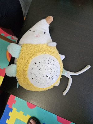 Moni Starry Sky Sleep Toy fabric with music and light for newborns like new