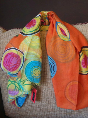 Colorful large scarf like new, shawl, pareo