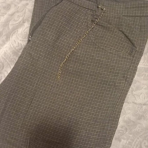Please women's boyfriend style pants like new, black and brown, size M