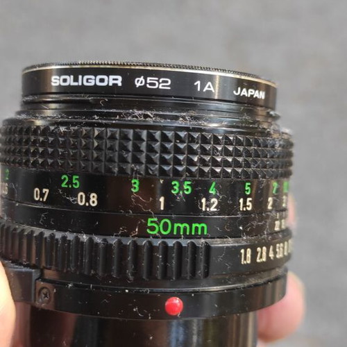 Canon lens in excellent condition