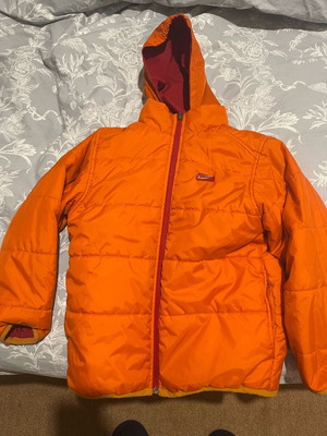 Nike waterproof jacket like new orange for ages 8-10
