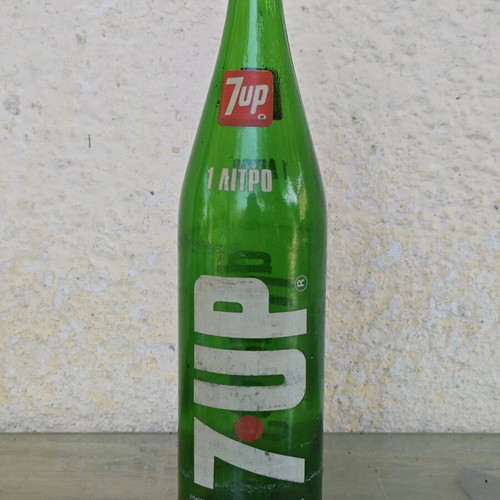 7up glass bottle 1 liter used, vintage 1980s