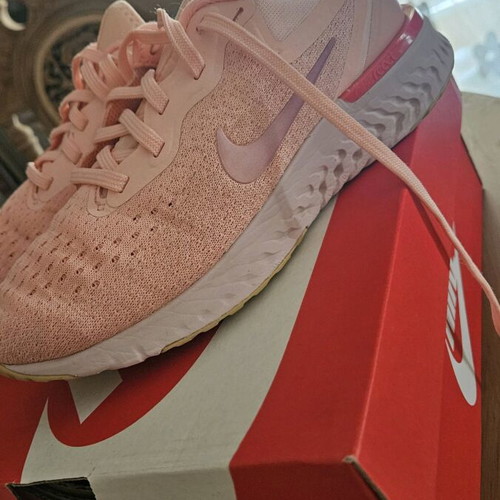 Nike Odyssey React women's sneakers size 36 like new pink