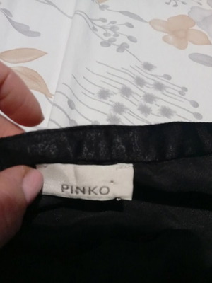 Pinko mini φούστα μεταχειρισμένη, μέγεθος L, πολύχρωμη, λείπουν παγιέτες