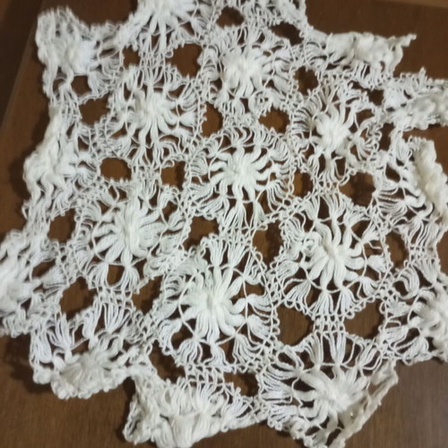 Vintage handmade crochet doilies set of 6 new