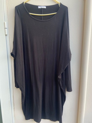 Celestino top size M used