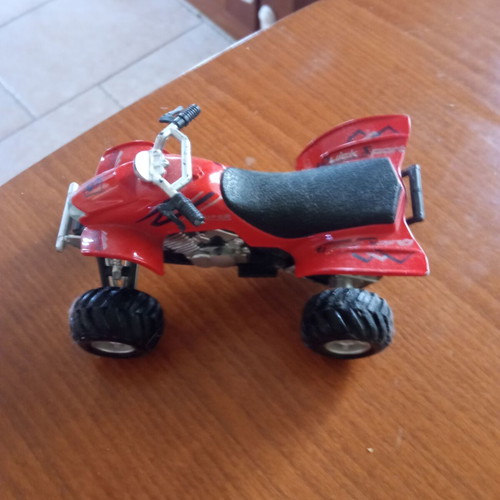 Toy car with motion like new, 4 wheels