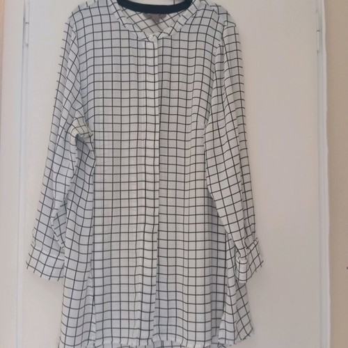 Shirt dress black and white striped transparent like new