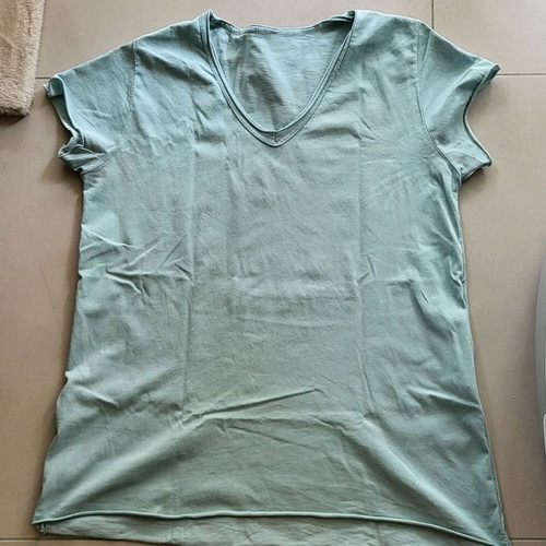 Vintage 100% cotton T-shirt like new, Made In Italia, size M