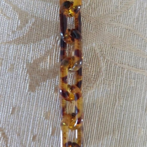 Brown glasses chain new