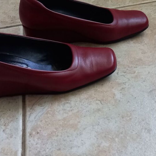 Bordeaux wedge heels used, size 38, 4.5 cm platform