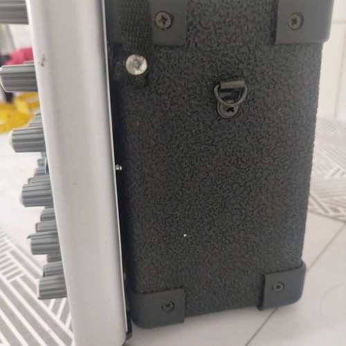 Amplifier like new, used twice