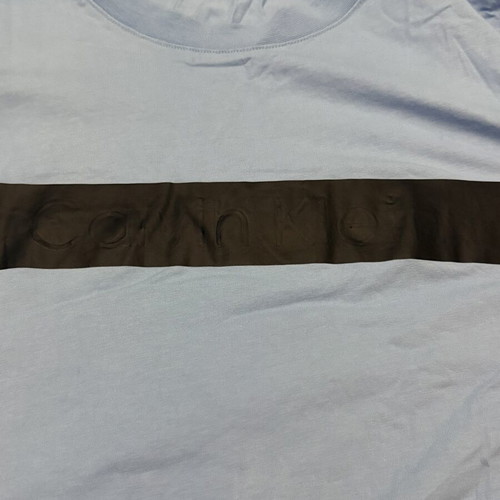 Calvin Klein T-shirt size XL like new with embossed letters