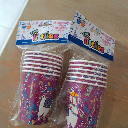 Party supplies new, pack of 12 plates 23cm, 12 plates 18cm, 12 cups, 20 napkins with Lama theme