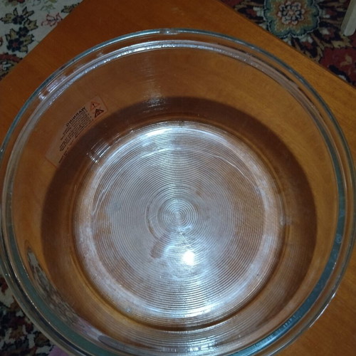 Pyrex bowl used, diameter 33 cm height 17 cm for robot