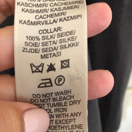 Burberry women's cardigan grey like new, cashmere