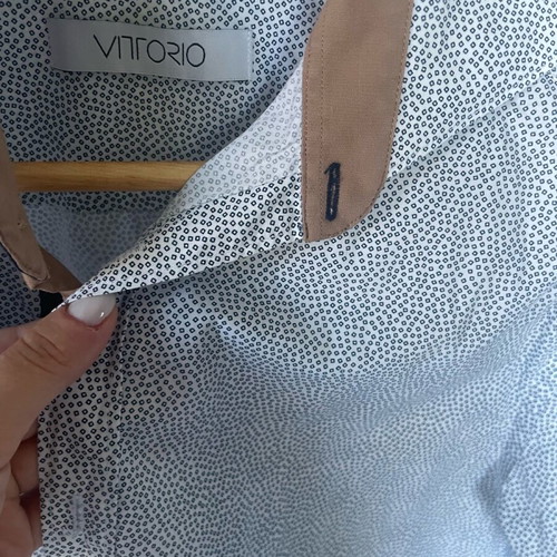 Vittorio men's shirt like new, size M, black and white