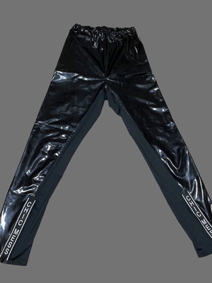 Vinyl leggings used black Chic Mess