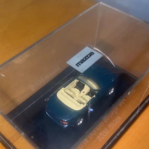 Mazda MX-5 Miata (NA) 1:43 Limited Edition IAA 1993 model like new