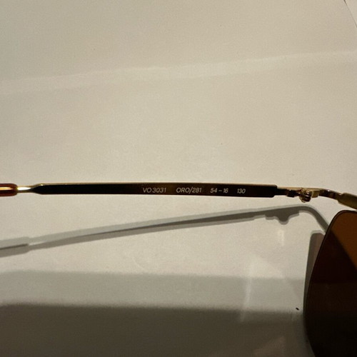 Vintage Vogue VO 3031 ORO/281 Sunglasses New, Gold Metal Frame