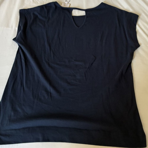 La Martina T Shirt new, size M L, blue