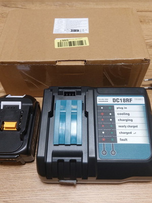 Makita LXT DC18RF Fast Charger and 18V 5.5Ah BL1855B Battery New