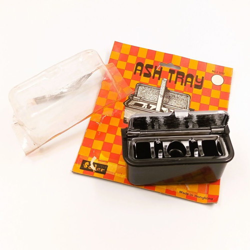 Vintage Saber Car Ashtrays NOS, set of 2, made in Hong Kong 1970s