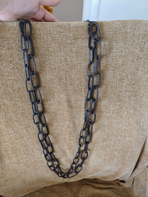Long brown chain necklace metal like new