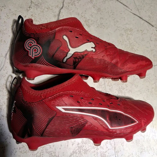 Puma Ultra 6 Christian Pulisic FG/AG Academy football shoes like new, size 35, red