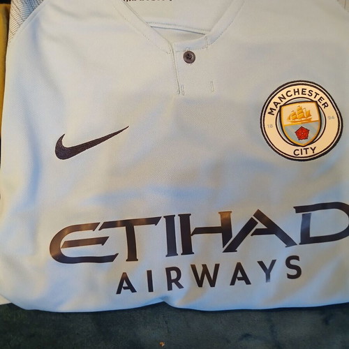 Nike Manchester City sports shirt size large like new