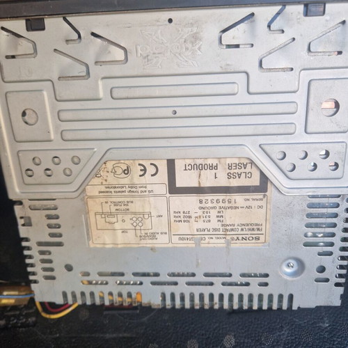 Sony CD player for car