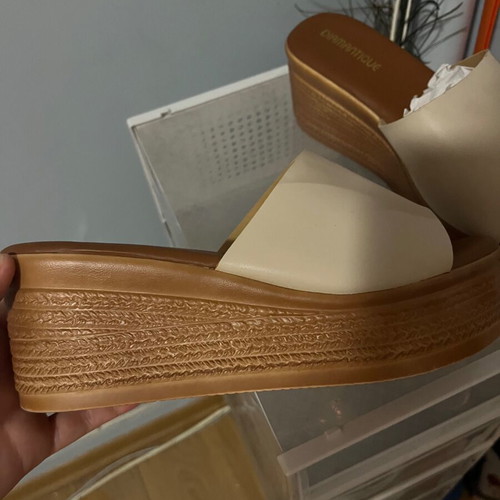 Diamantique beige platform sandals size 39