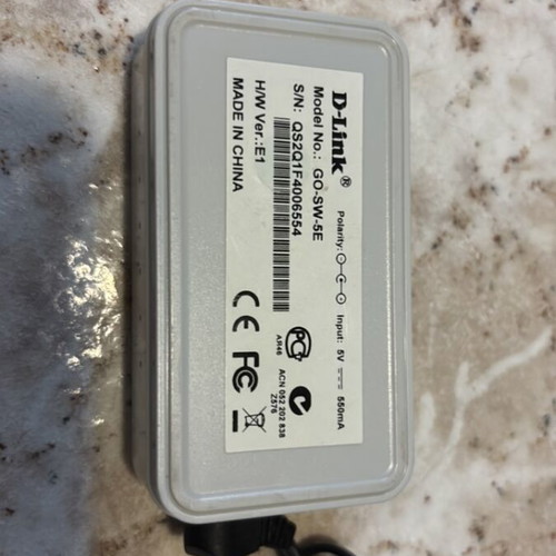 D-Link GO-SW-5E Unmanaged L2 Switch with 5 Ethernet Ports, like new
