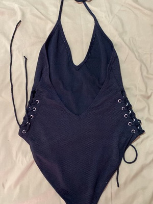 Med One-Piece Swimsuit like new, black, size S