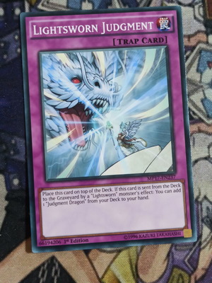 Lightsworn Judgment Trap κάρτα σαν καινούργιο